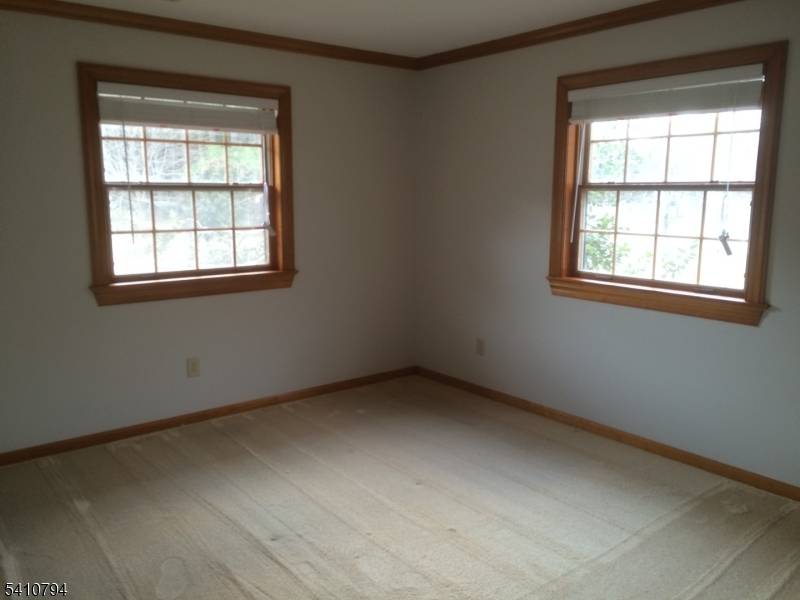 13 Stillwater Rd, Blairstown Twp., NJ 07825