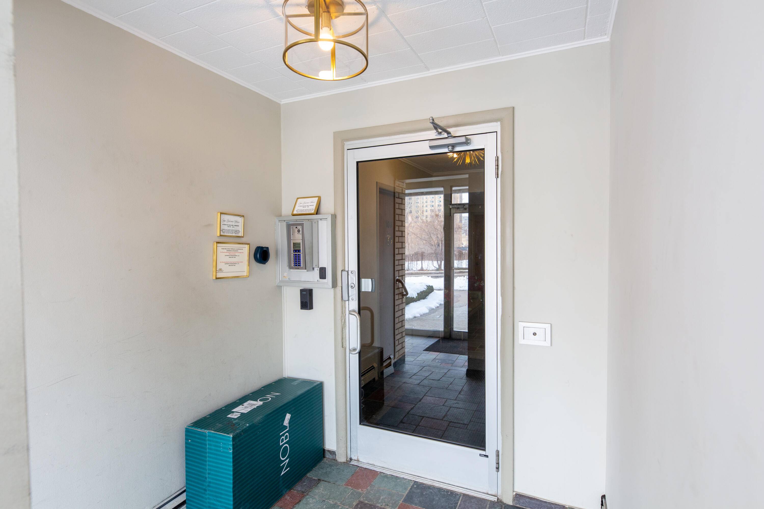 8300 E Jefferson AVE #104, Detroit City, MI 48209