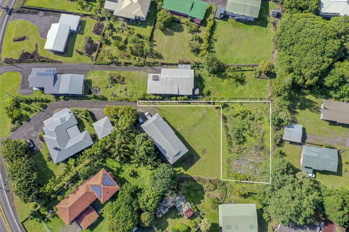 560 KAUMANA DR, Hilo, HI 96720
