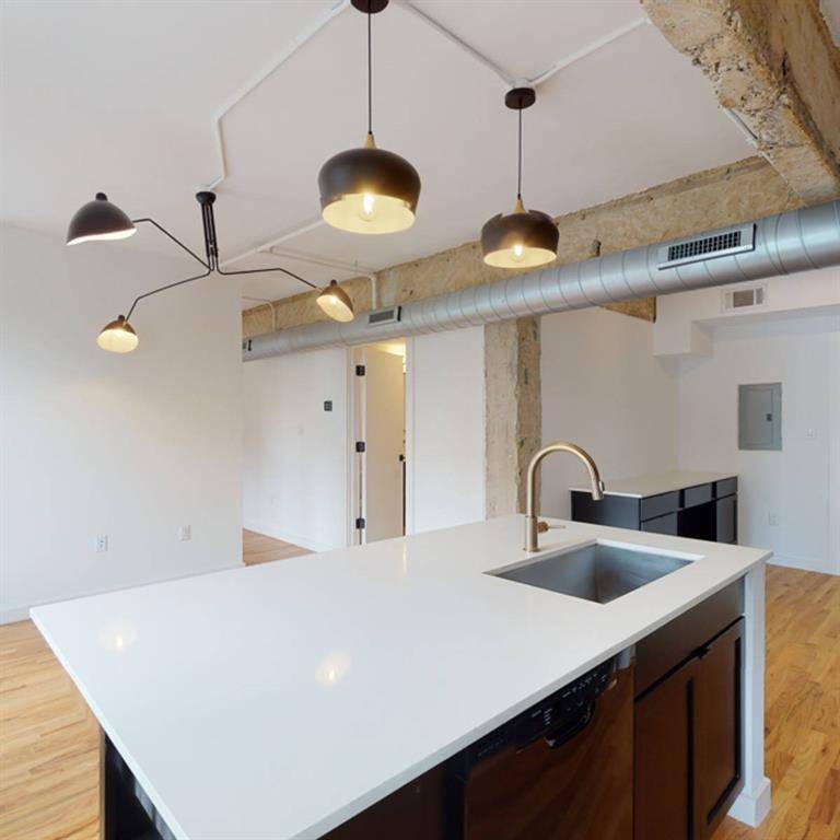 3721 N Hall Street #203, Dallas, TX 75219