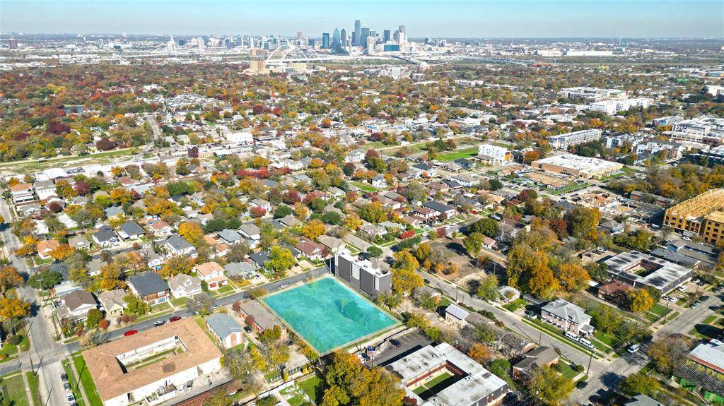 710 & 716 W 9th Street, Dallas, TX 75208