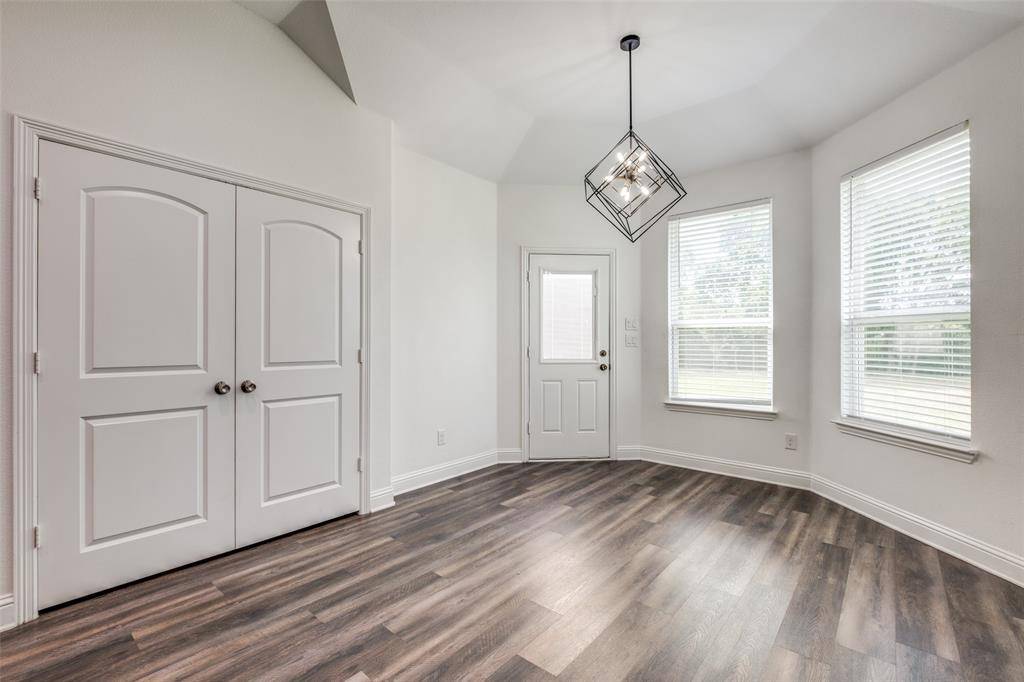 2918 Morgan Drive, Dallas, TX 75241