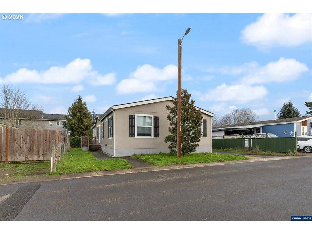 151 EDWARDS RD, Monmouth, OR 97361