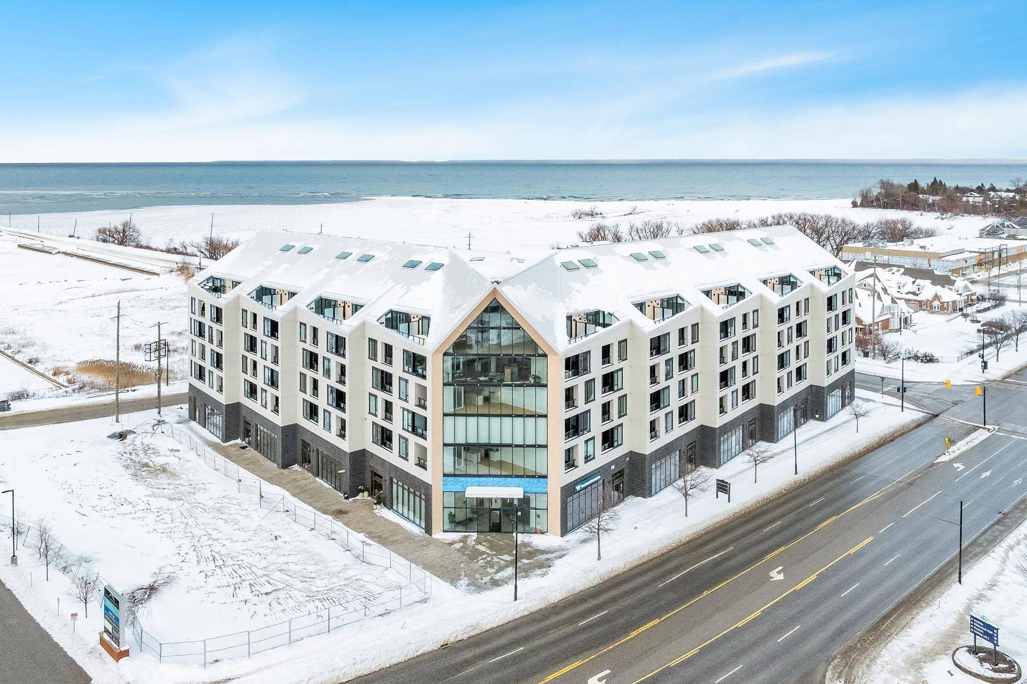 31 Huron ST #621, Collingwood, ON L0G 1V0