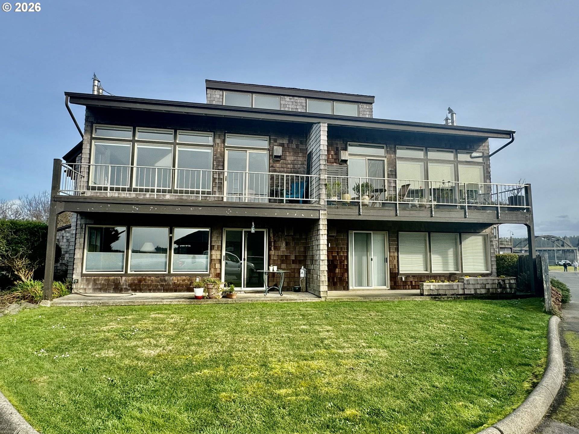 1070 BAY ST #22, Florence, OR 97439