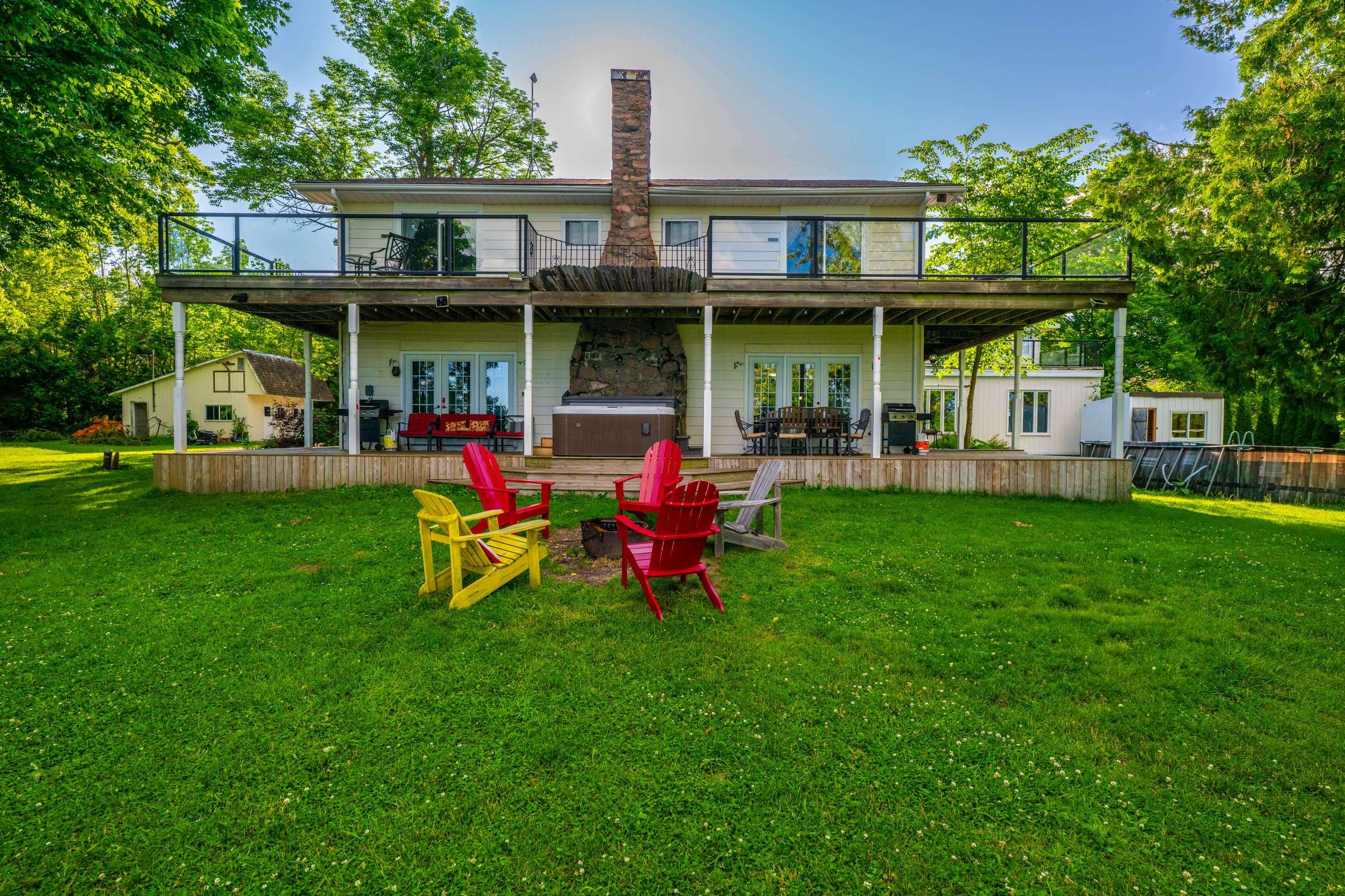 1585 Port Stanton Pkwy, Severn, ON P0E 1N0