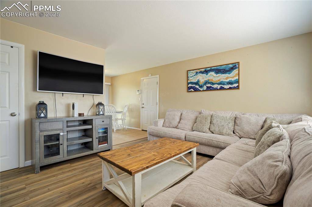 3658 Darkwood PL, Colorado Springs, CO 80910