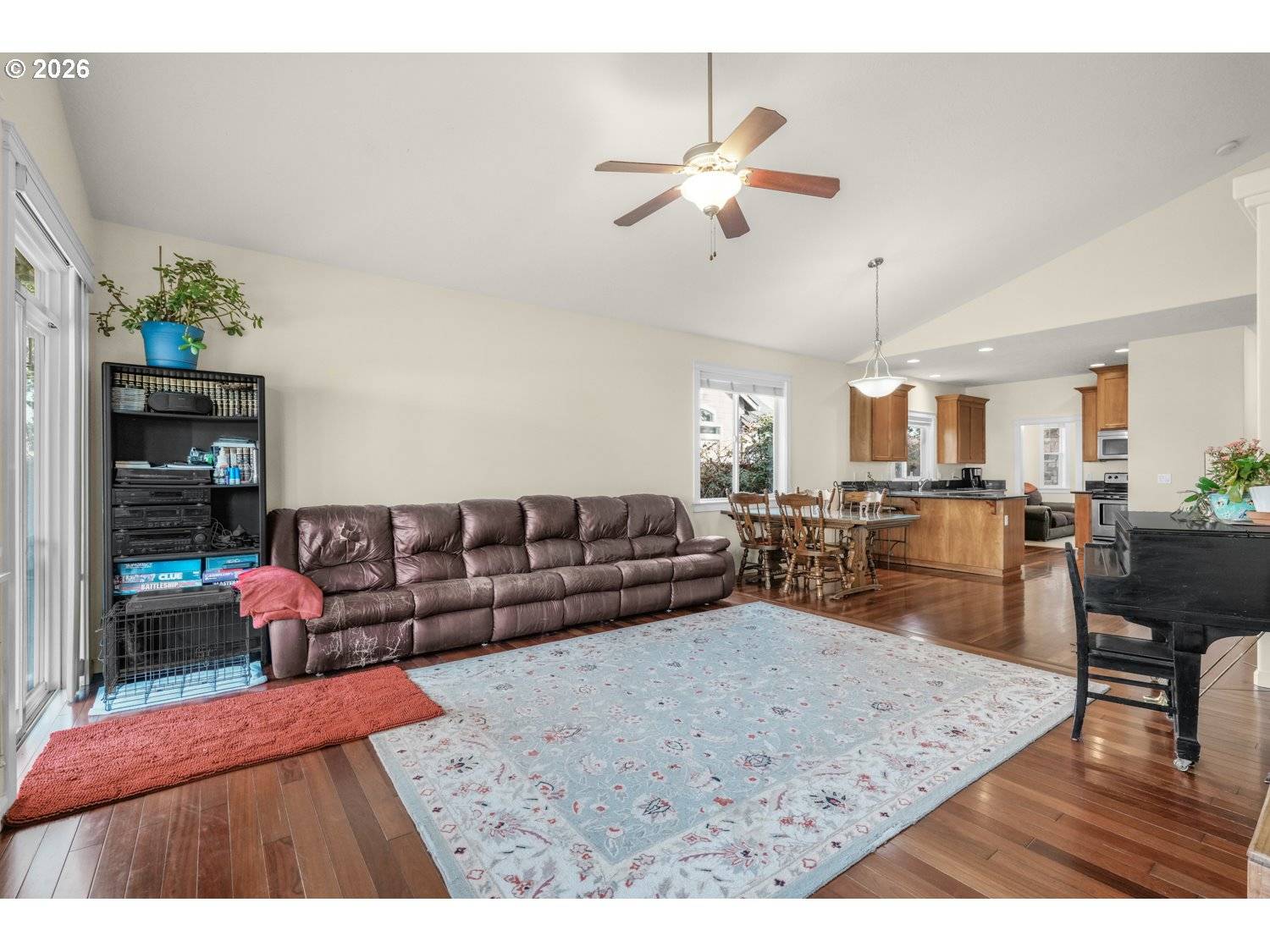 437 N 8TH PL, Carlton, OR 97111