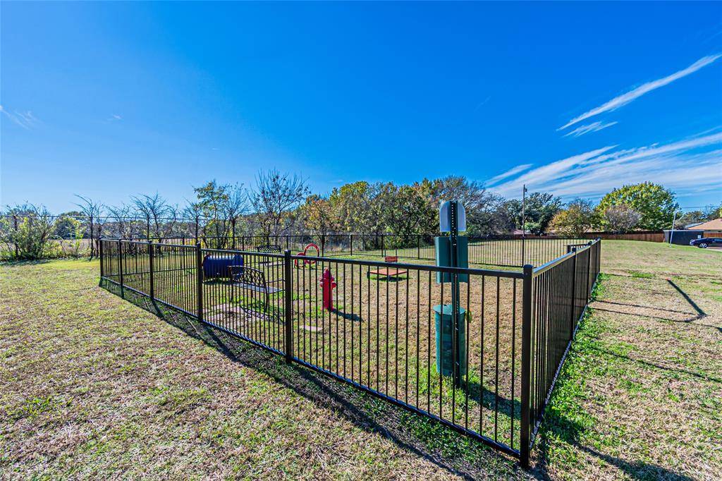 300 W Wintergreen Road #729ABP, Desoto, TX 75115