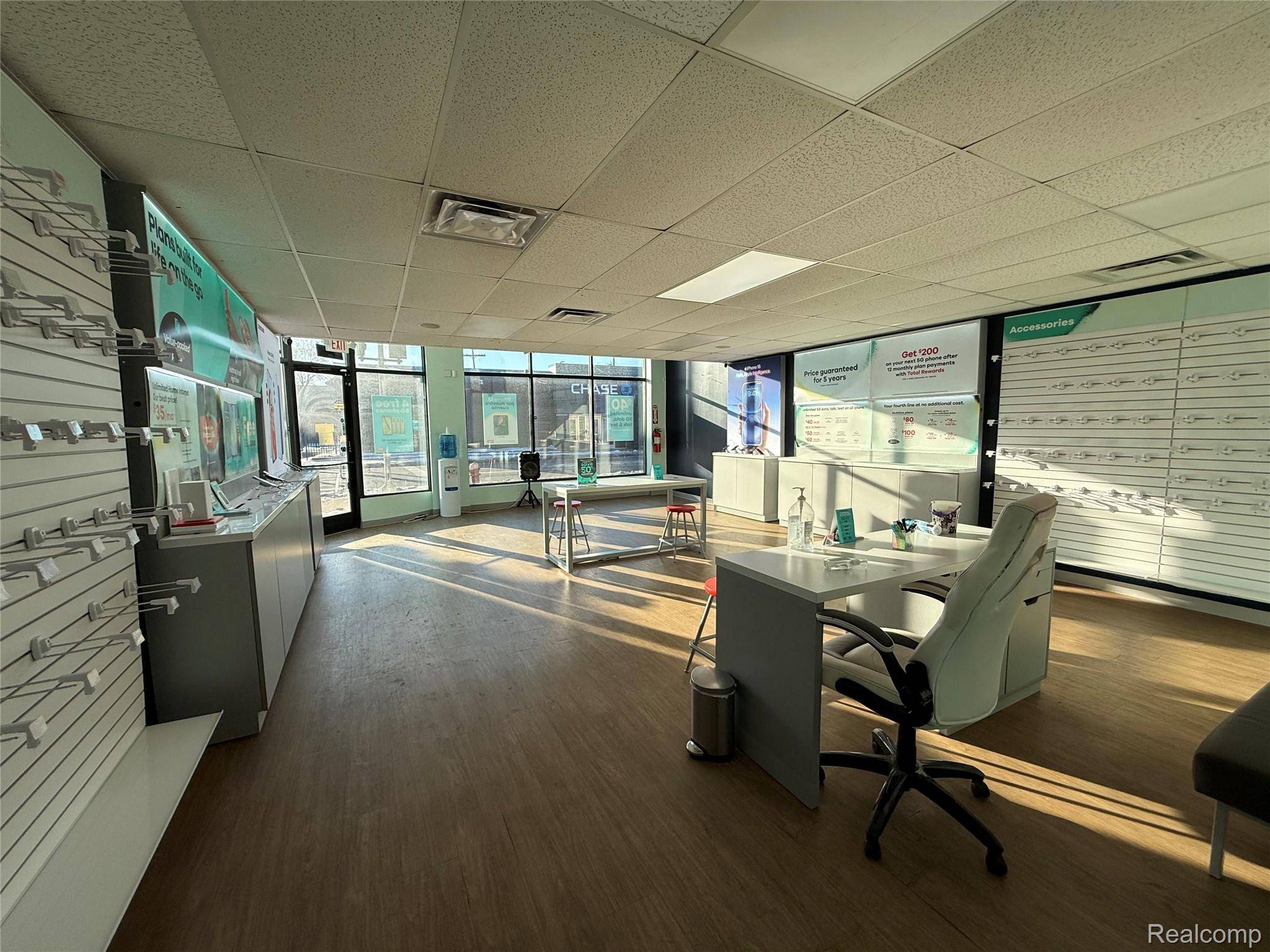 8020 W Vernor HWY, Detroit, MI 48209