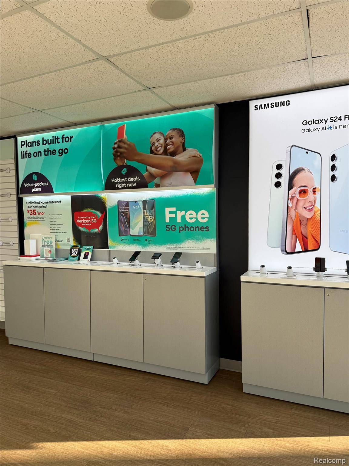 8020 W Vernor HWY, Detroit, MI 48209