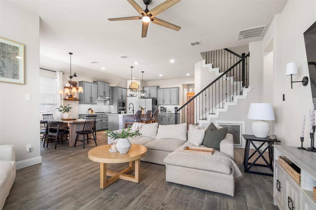 2013 Windsor Drive, Argyle, TX 76226