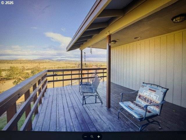 950 SE DOVER LN, Madras, OR 97741