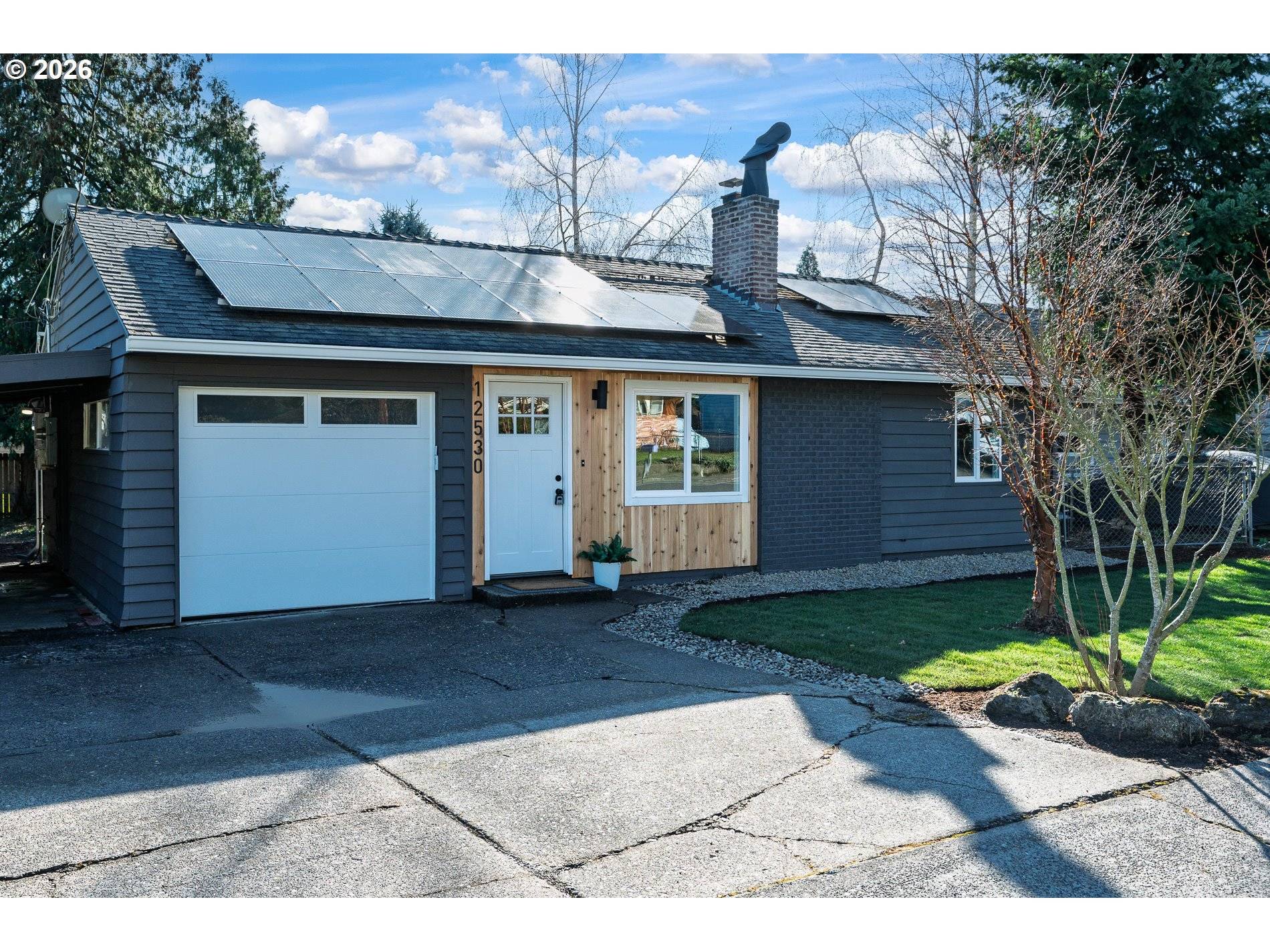 12530 SE MARKET ST, Portland, OR 97233