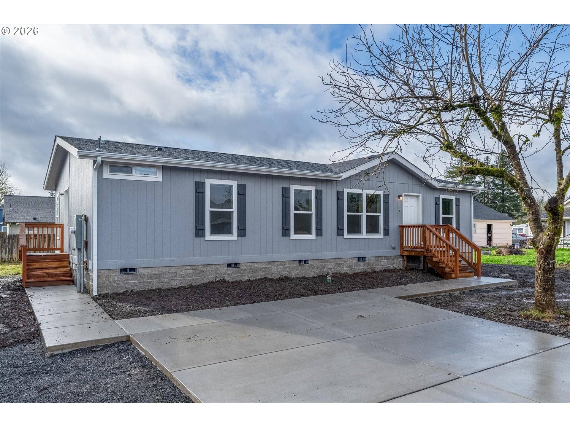 601 HELTON ST, Castle Rock, WA 98611