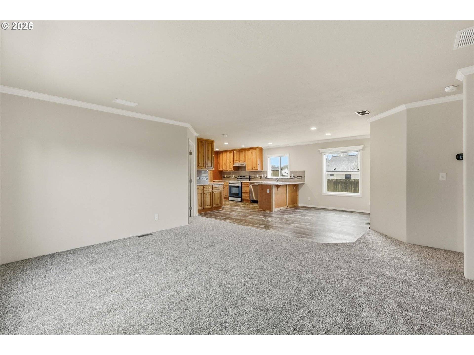 601 HELTON ST, Castle Rock, WA 98611