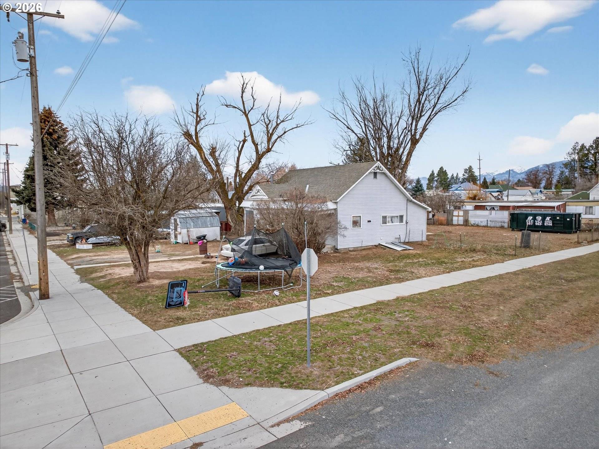 295 E ST, North Powder, OR 97867