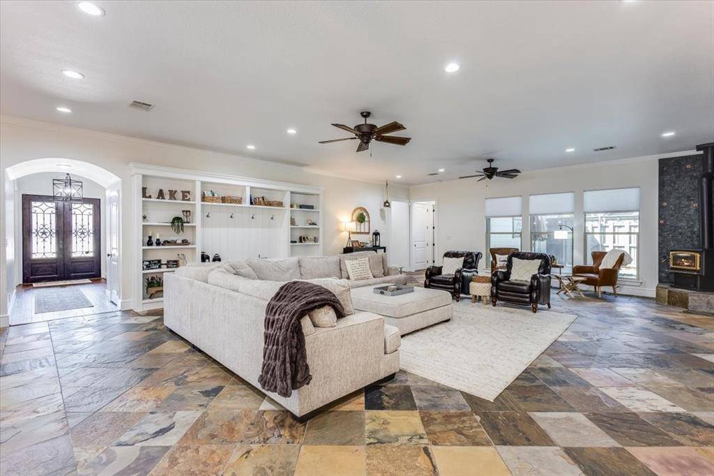 213 Indian Blanket Lane, Trinidad, TX 75163