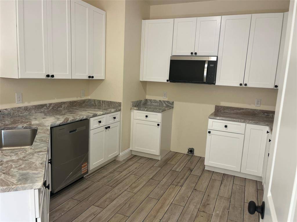 5332 Booker T Street, Fort Worth, TX 76105