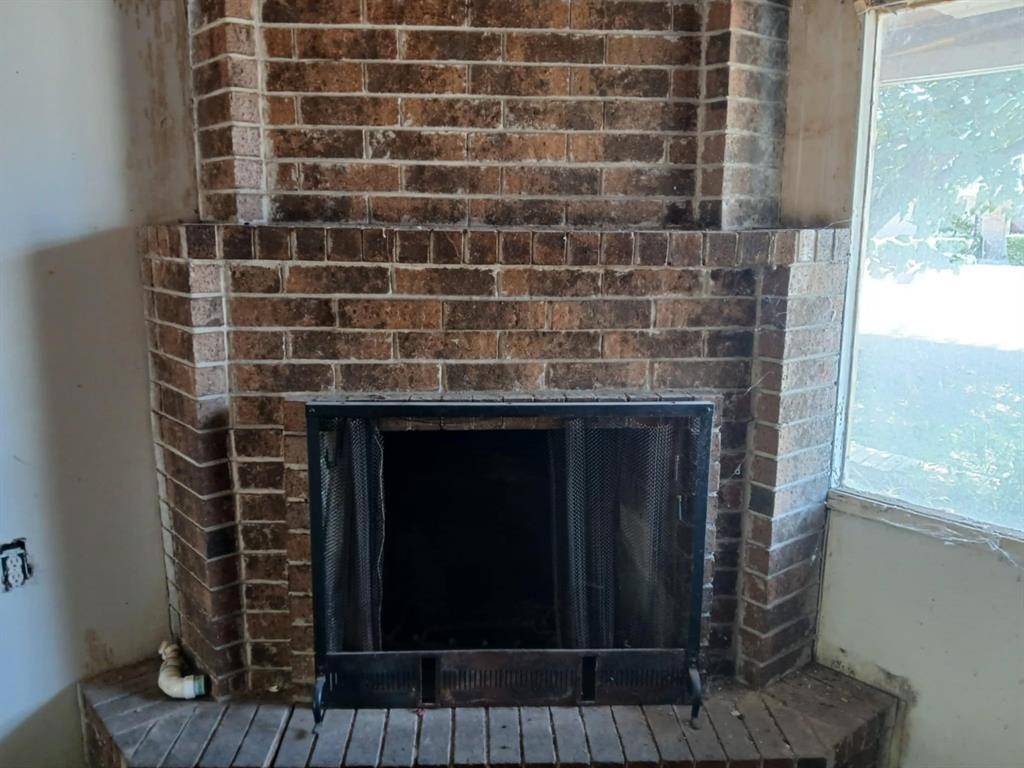 2010 Nowlin Road, Coleman, TX 76834