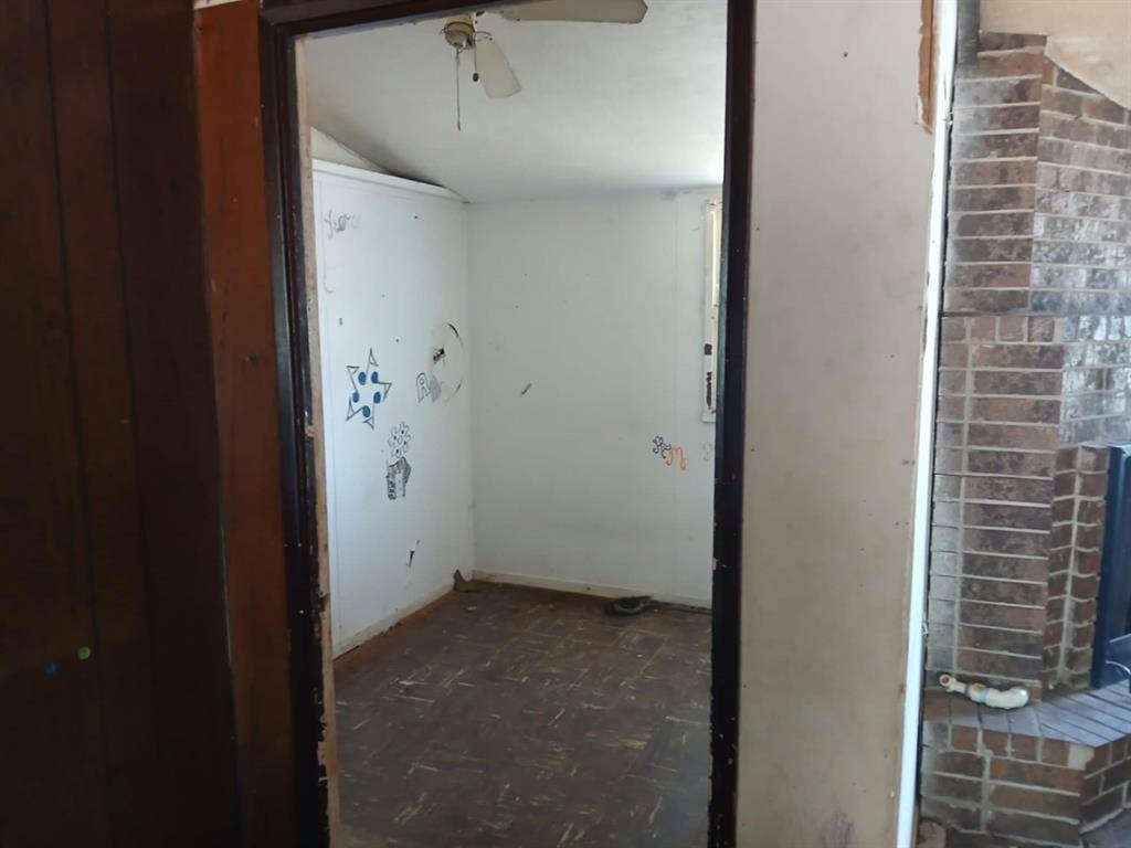 2010 Nowlin Road, Coleman, TX 76834