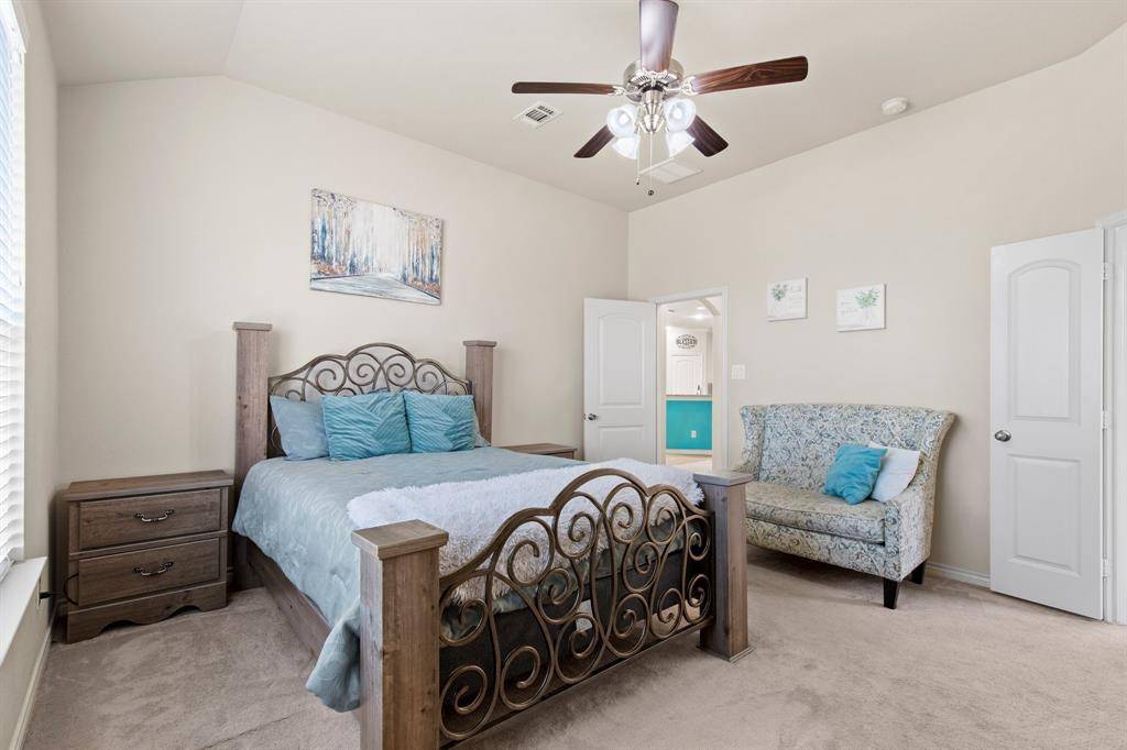 6020 Shiner Drive, Fort Worth, TX 76179