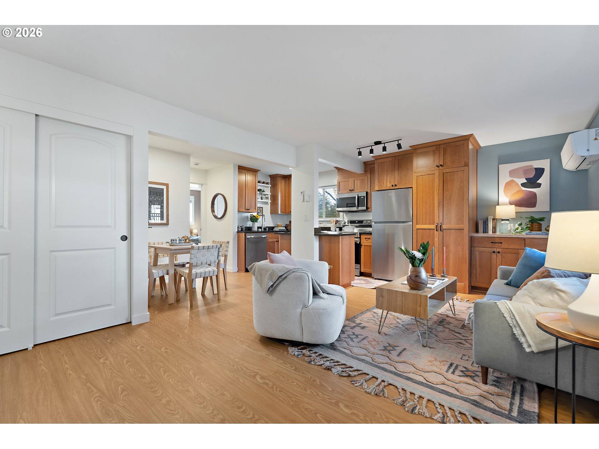 8682 N WILLAMETTE BLVD, Portland, OR 97203