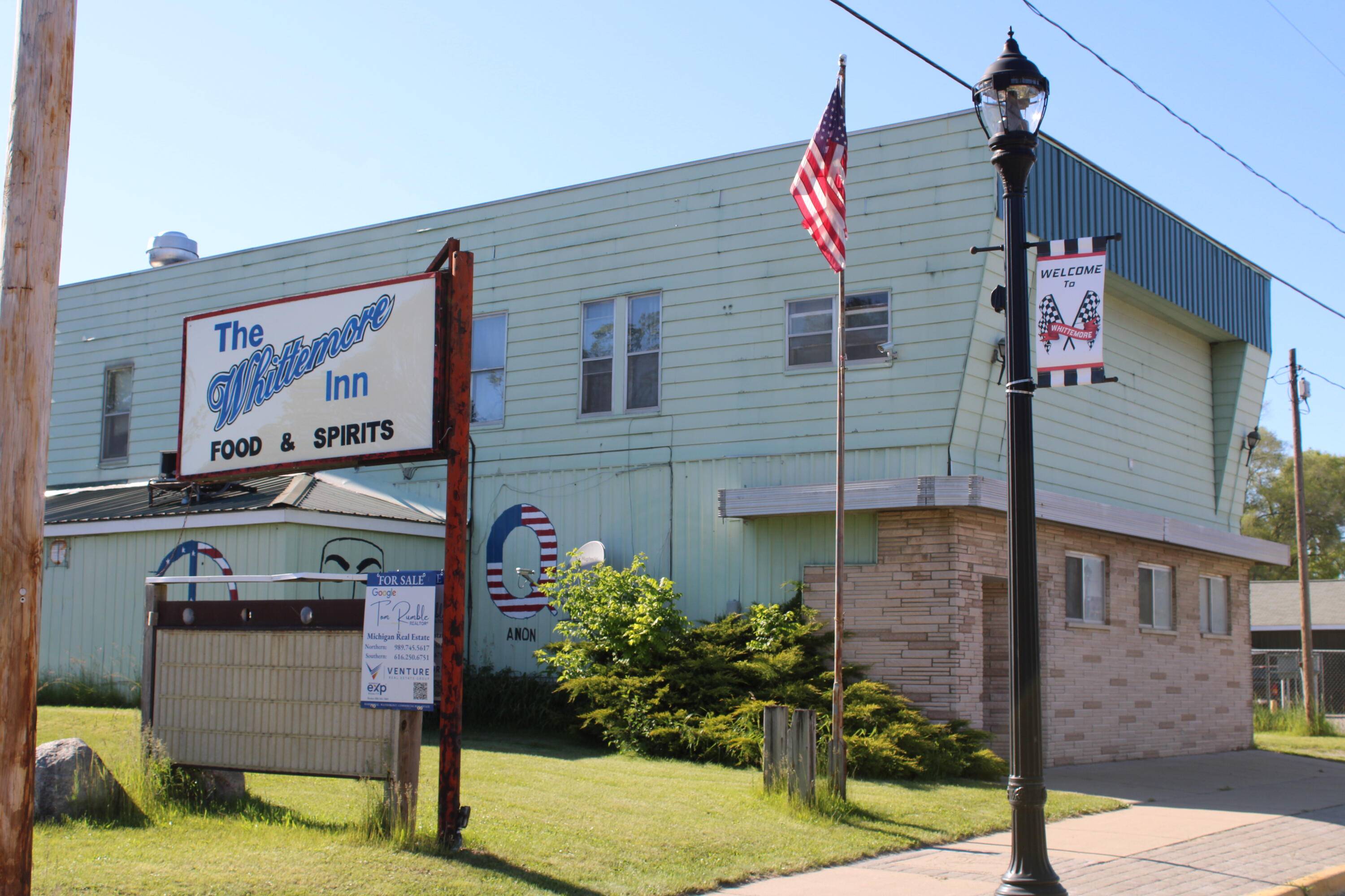 316 S Bullock ST, Burleigh Twp, MI 48770