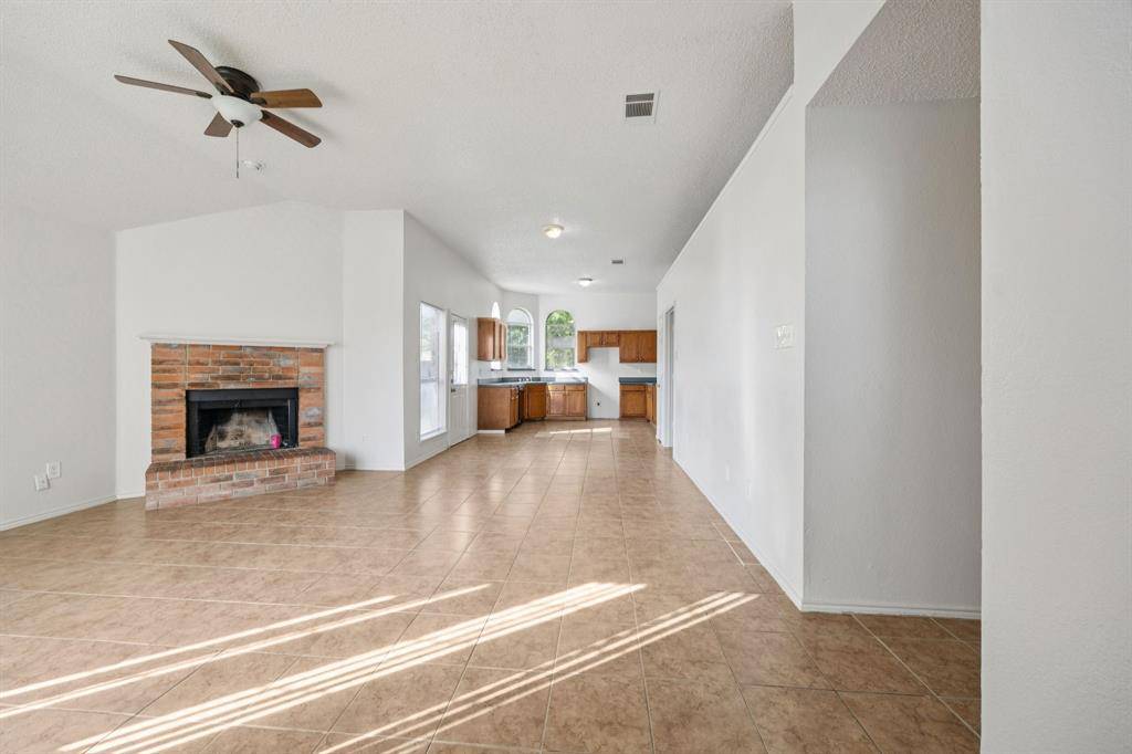 1602 Develon Drive, Mesquite, TX 75149