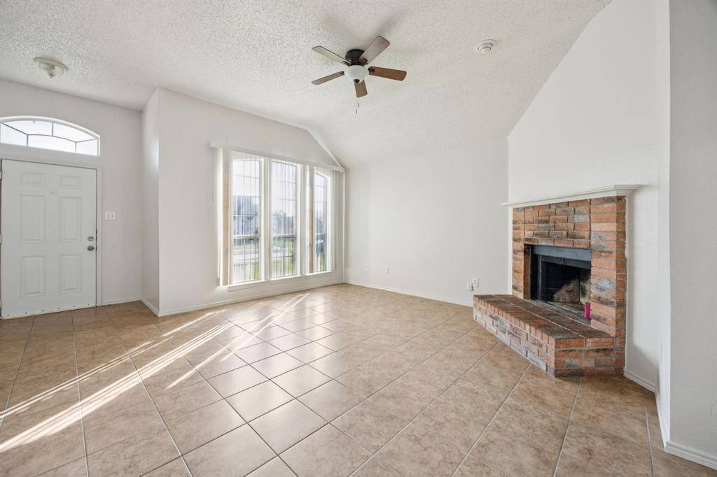 1602 Develon Drive, Mesquite, TX 75149