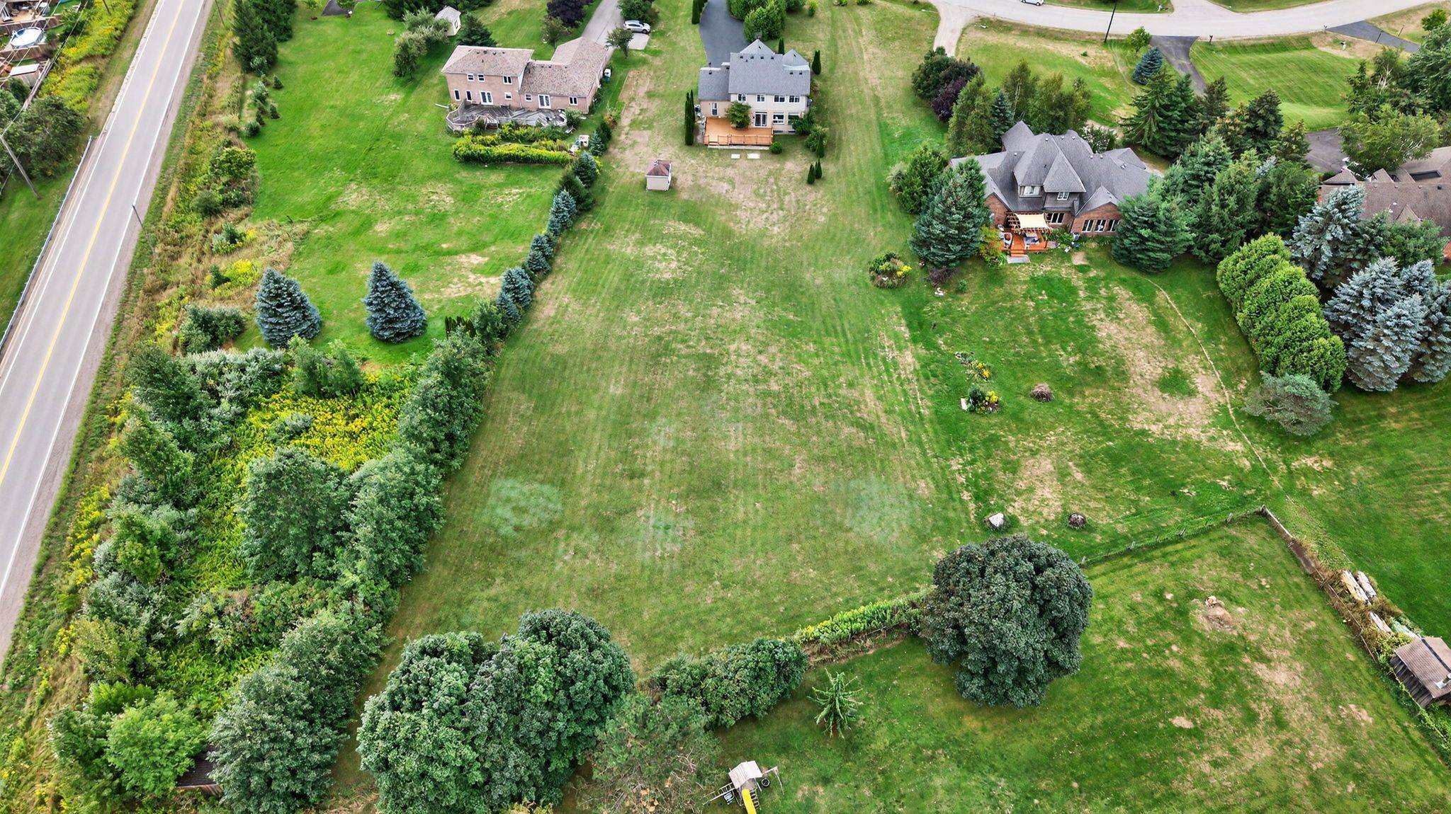 37 Woodland DR, East Garafraxa, ON L9W 6B7