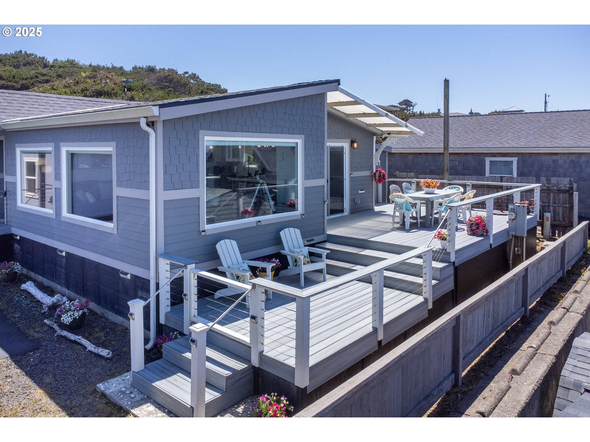 4875 N Highway 101, Depoe Bay, OR 97341