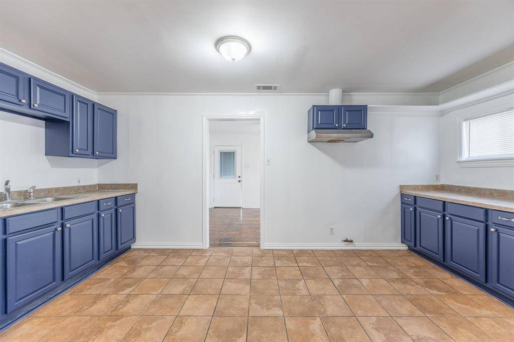 3503 Pueblo Street, Dallas, TX 75212