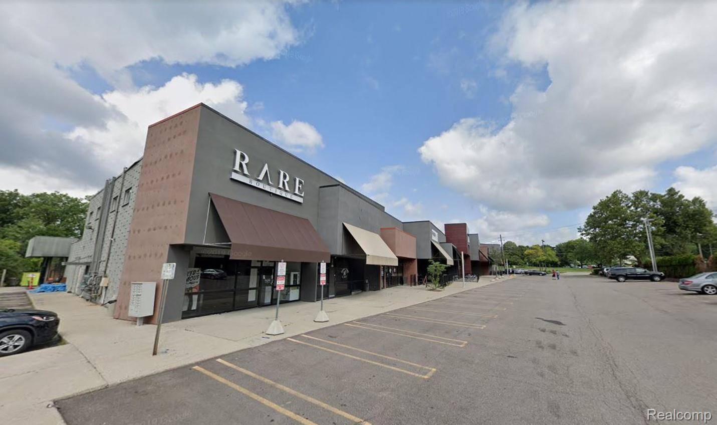 29555 Northwestern HWY, Southfield, MI 48034