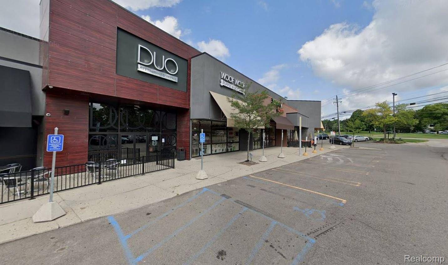 29555 Northwestern HWY, Southfield, MI 48034