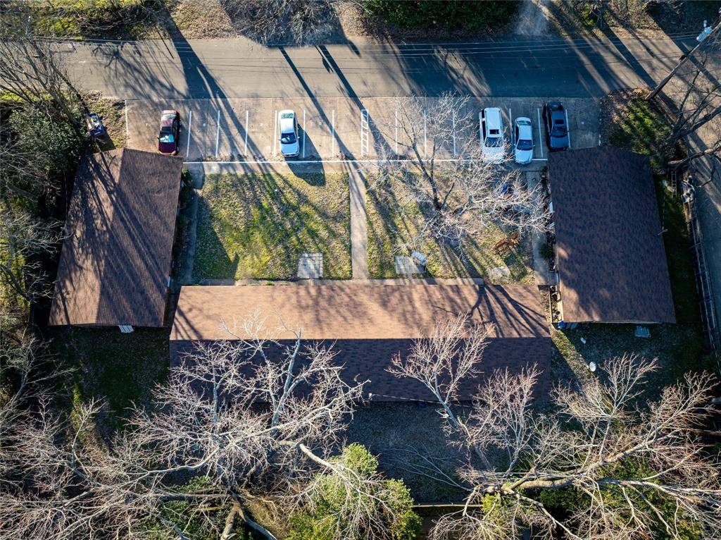 1006 Plum Street, Winnsboro, TX 75494