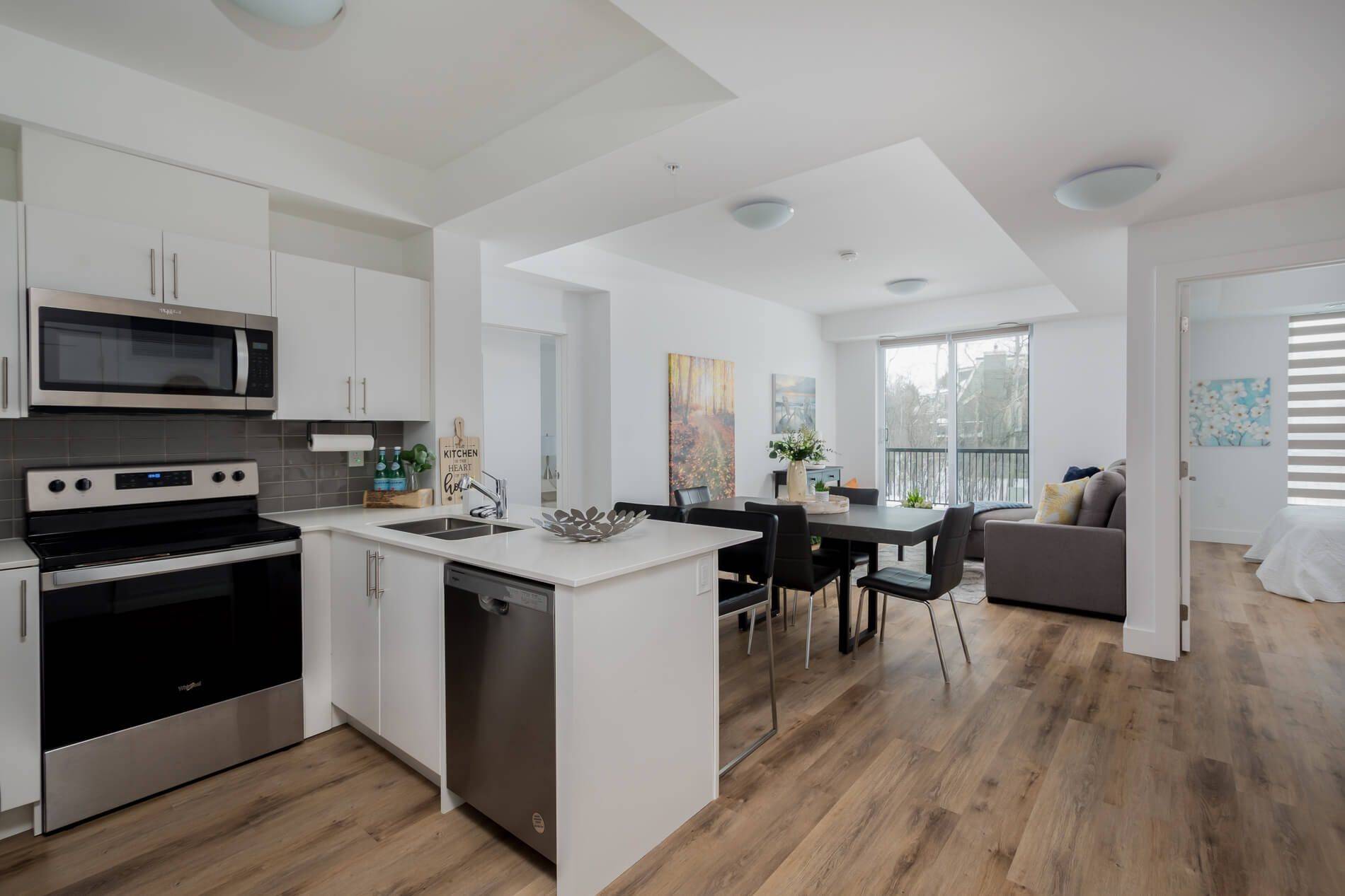 4 Kimberly LN #120, Collingwood, ON L9Y 5B4