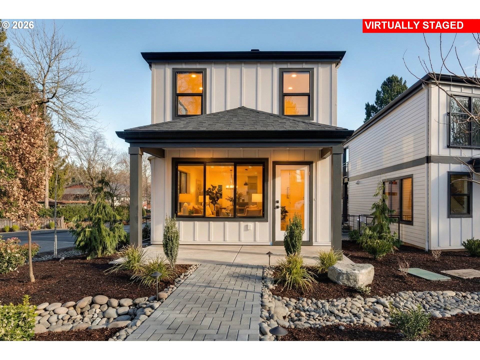 815 3rd ST, Lake Oswego, OR 97034