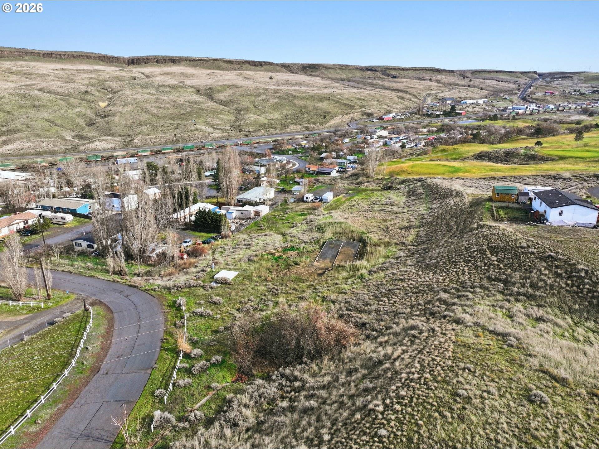 1100 Columbia View DR, Arlington, OR 97812