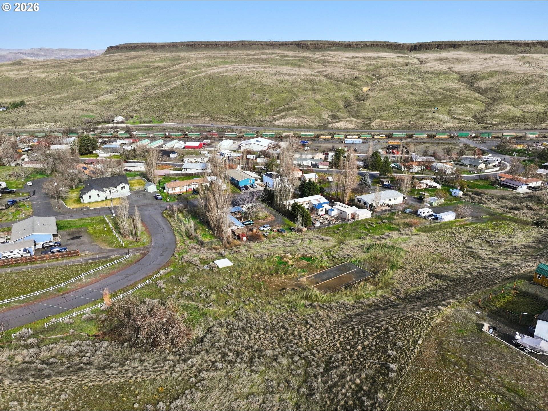 1100 Columbia View DR, Arlington, OR 97812