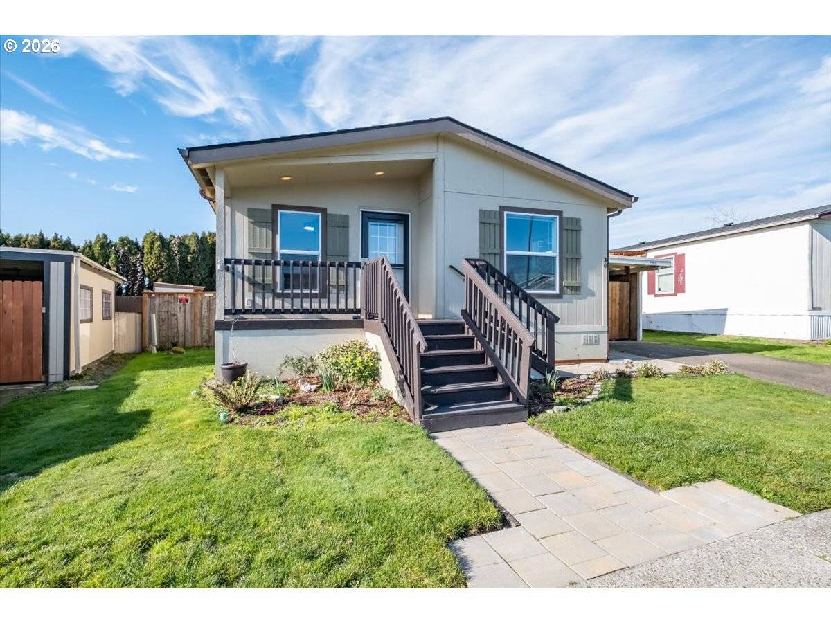 830 N MAIN ST, Mt Angel, OR 97362