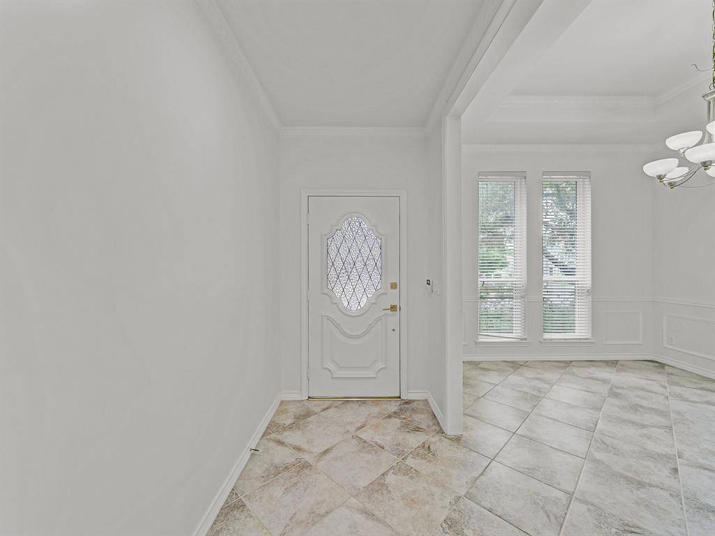 7315 Debbe Drive, Dallas, TX 75252