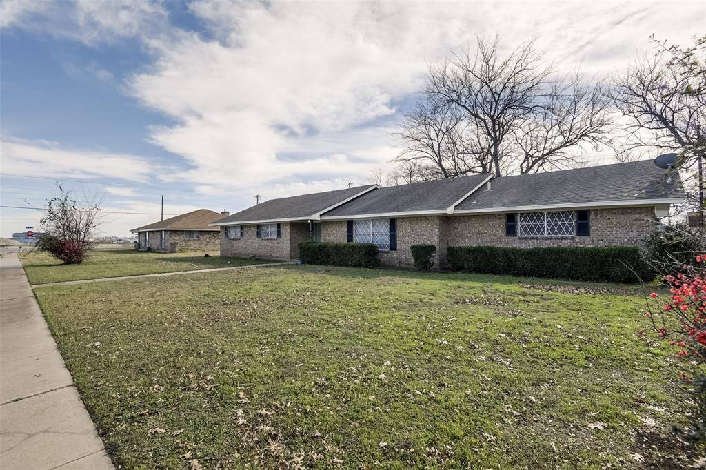 105 Stiles Drive, Midlothian, TX 76065