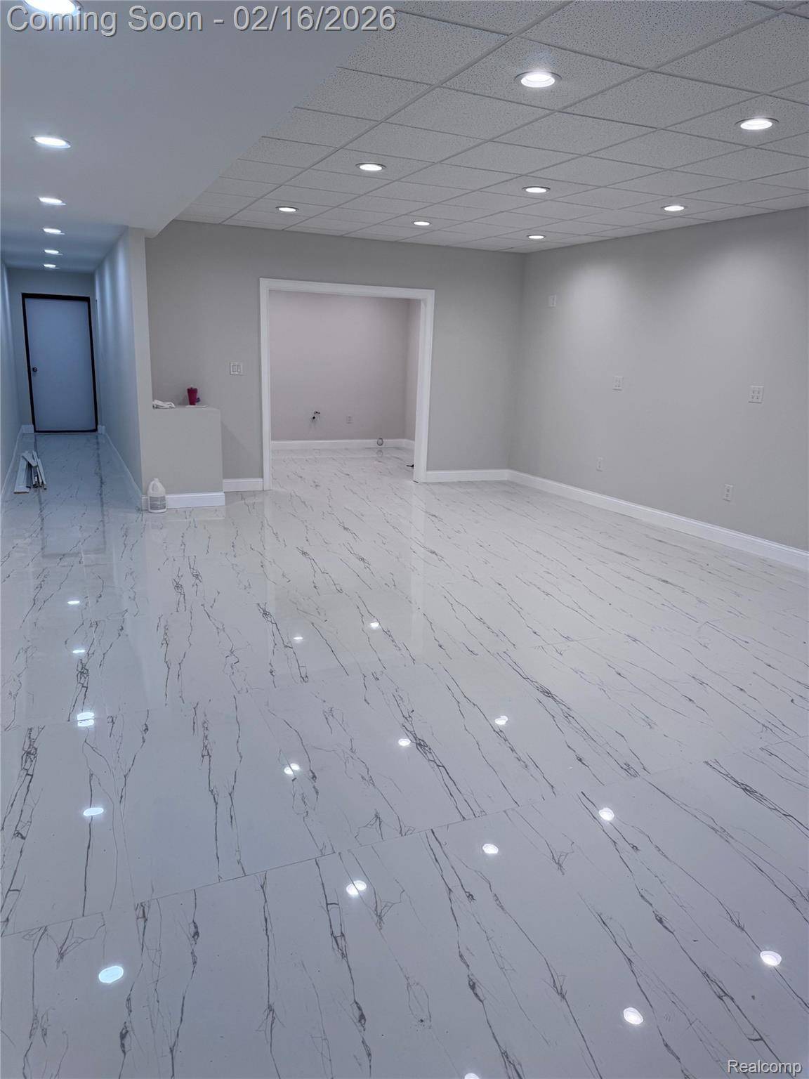 19475 James Couzens FWY, Detroit, MI 48235