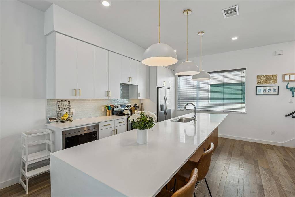 5018 Bryan Street #203, Dallas, TX 75206