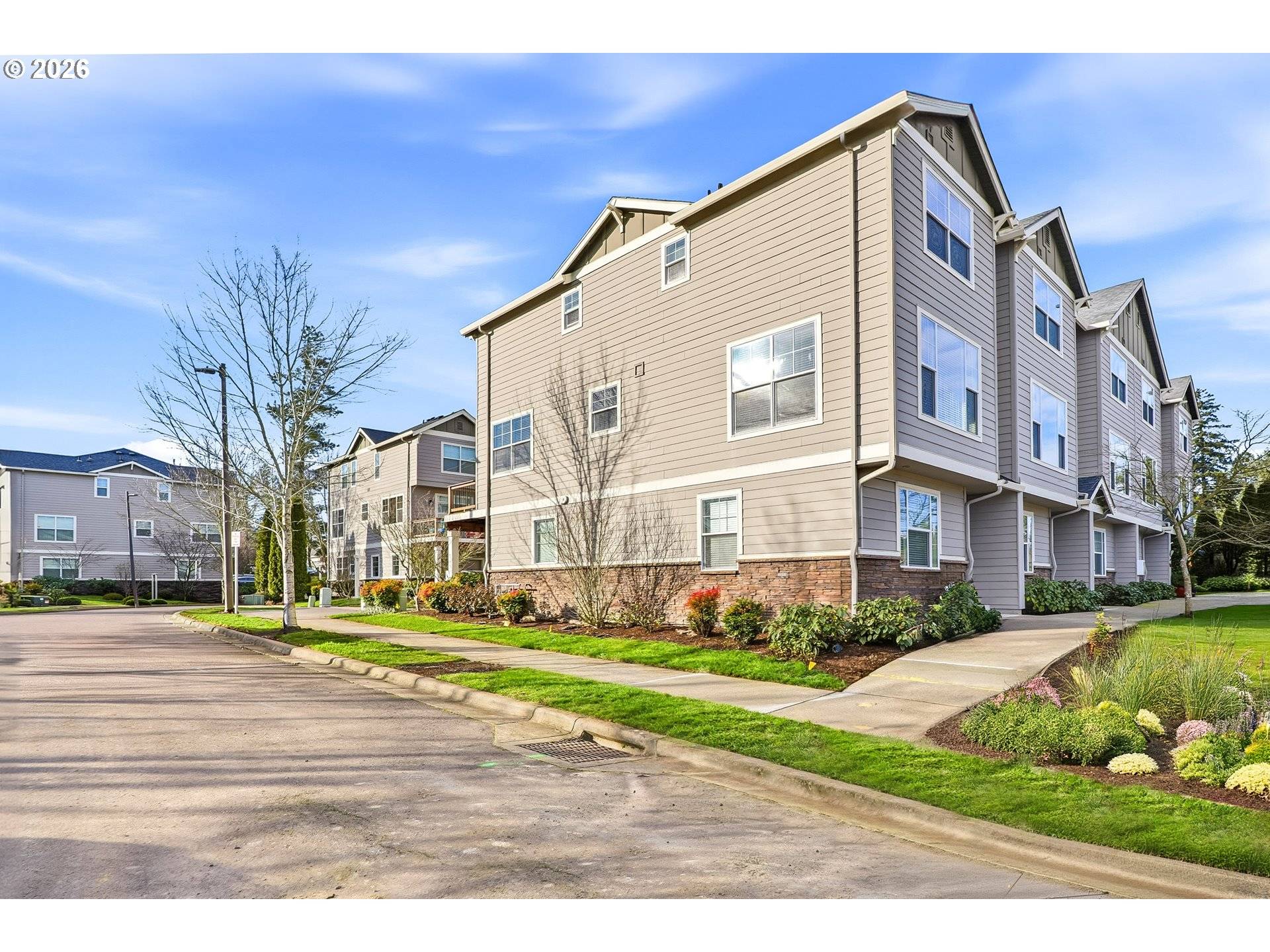 9193 SW MONTAGE LN, Portland, OR 97223