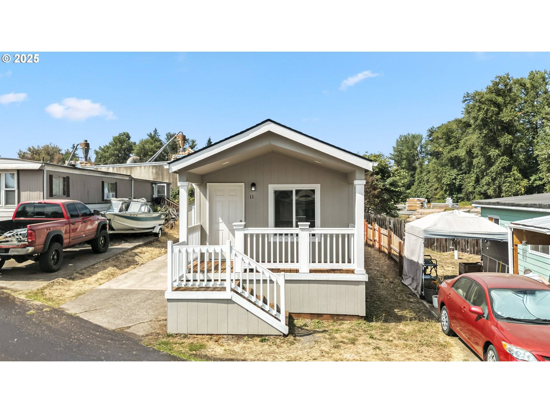 1530 TAMARACK ST #11, Sweet Home, OR 97386