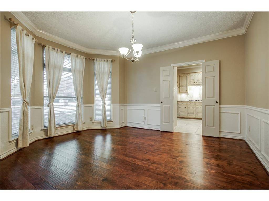 2710 Devonshire Drive, Carrollton, TX 75007