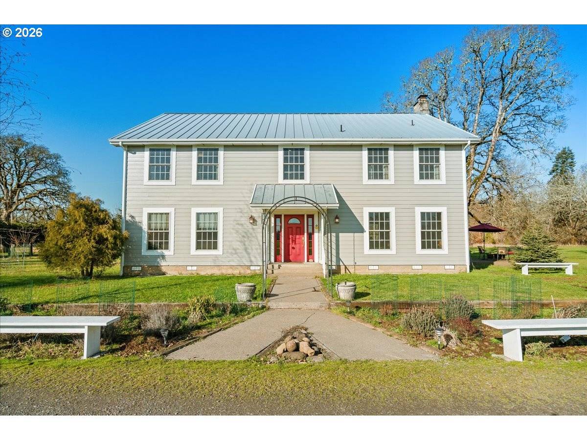 41235 OUPOR DR, Scio, OR 97374