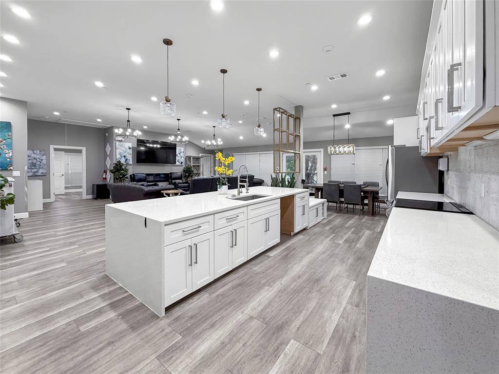 261 Oak Hill Drive, Trophy Club, TX 76262